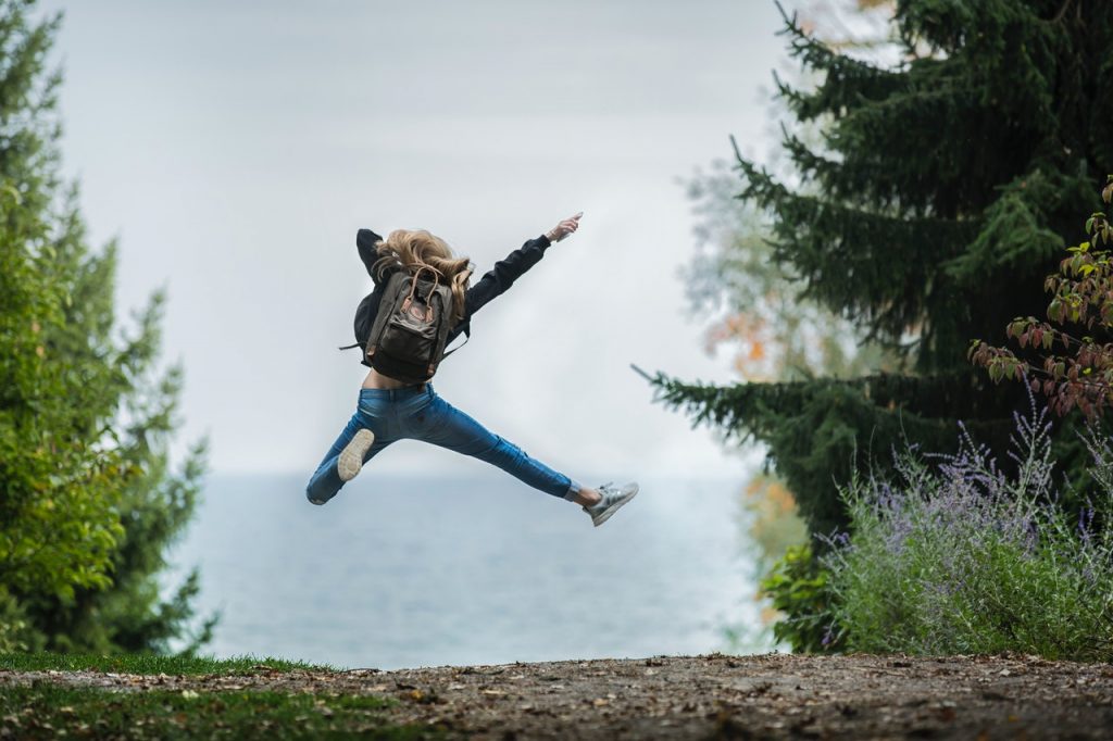 7_façons_d_avoir_une_journée_de_travail_plus_heureuse